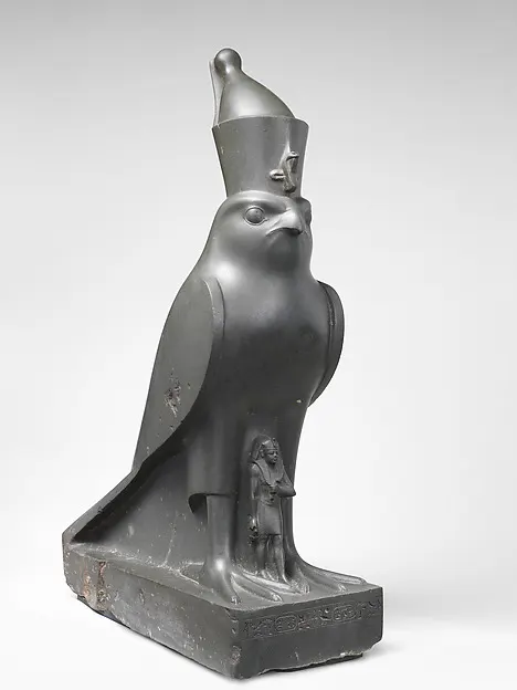 Statue of Horus as a falcon protecting King Nectanebo II